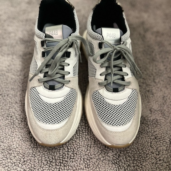 P448 - Picture 4 of 6